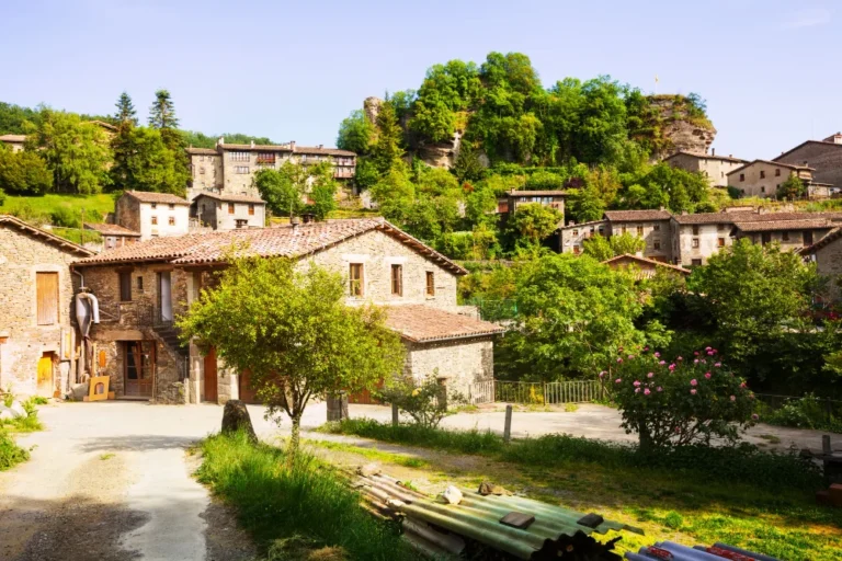 un village de l'hérault