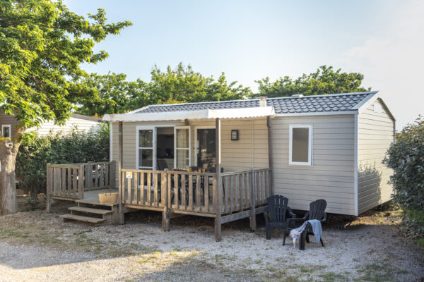 Le Castellas - RapidHome | LODGE 77 | 2018